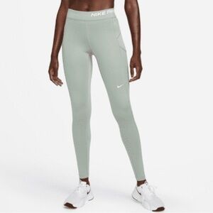 Nike Green Performance Leggings High-Waisted Seamless